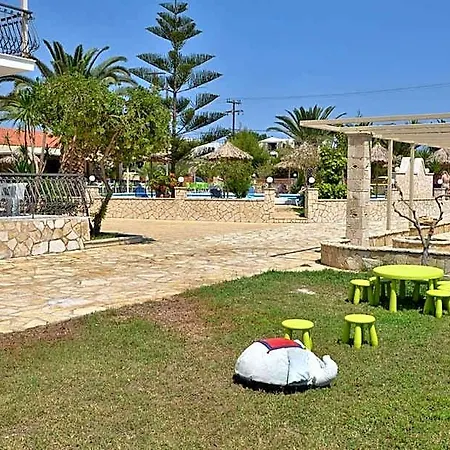 Sunny Garden 3*