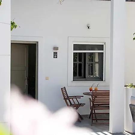 Отель Sunny Garden 3*