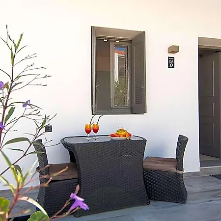 Отель Sunny Garden 3*